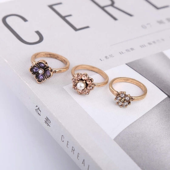 Purple Crystal Pearl Gold Vintage Stackable Rings - Picture 8 of 8